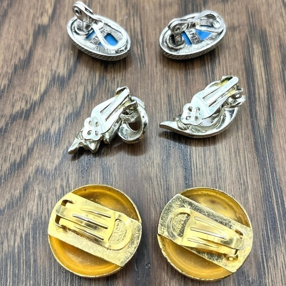 Earrings clip on 3 Pair Napier, Lisner, Marvella Designer gold & silver tone - Picture 2 of 10